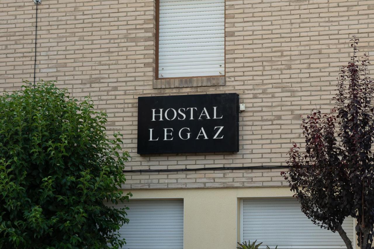 Hostal Legaz Funes Exteriör bild
